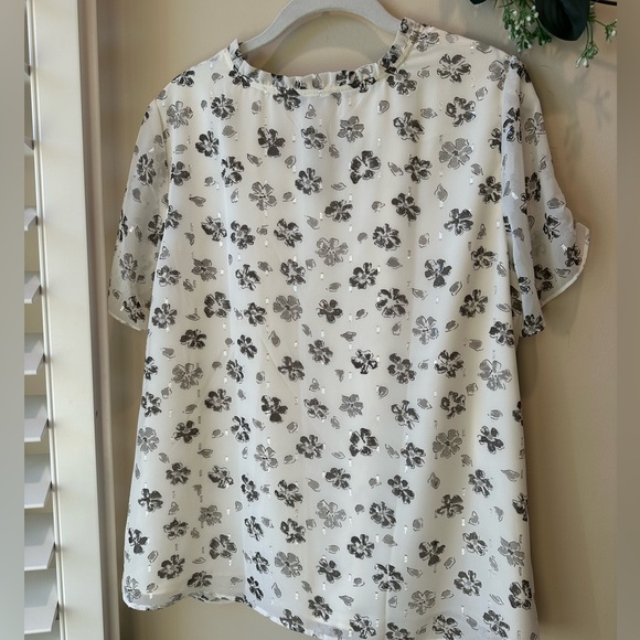 Talbots Blouse - Picture 10 of 11